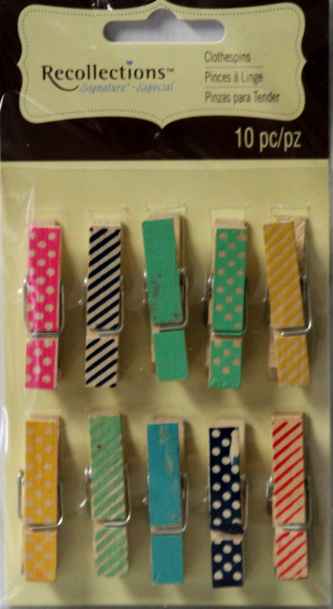 Recollections Signature Collection Clothespins Embellishments - SCRAPBOOKFARE