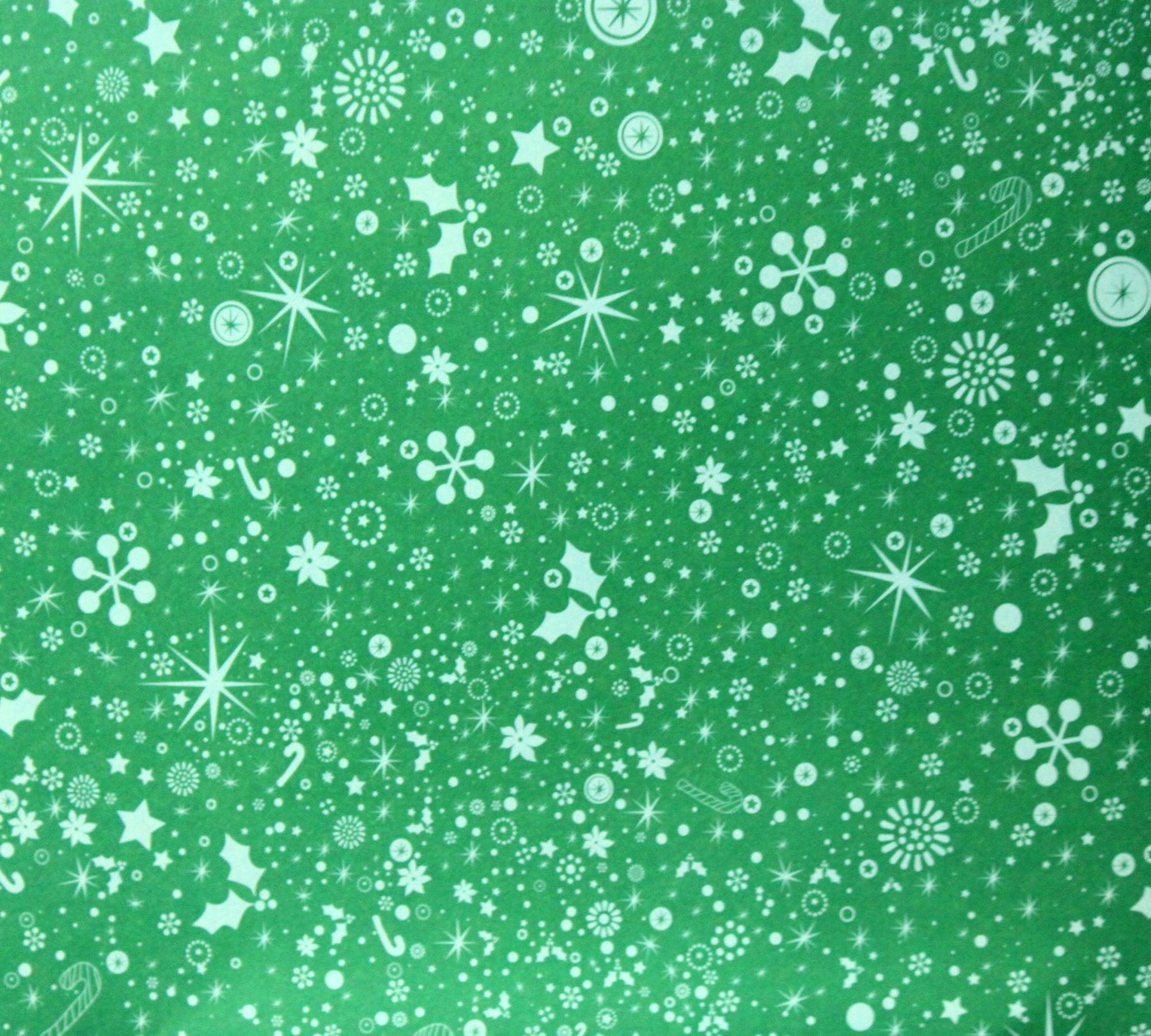 DCWV 12 x 12 Christmas Snowflakes Scrapbook Paper